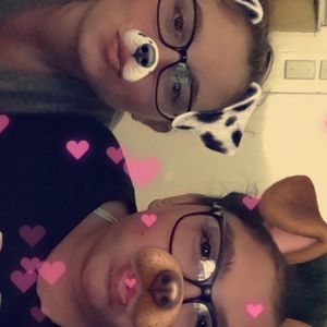 Meet your Posher, Johnnye